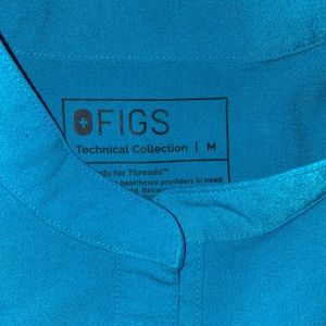 Figs Oversized scrub top